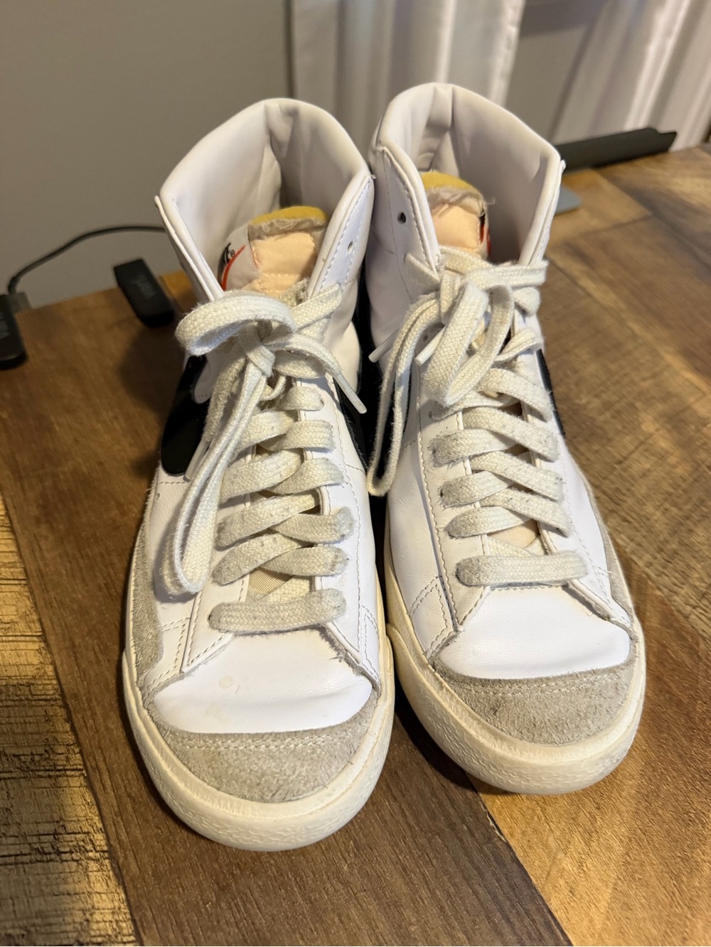 Nike Blazer Mid '77 Vintage in the classic White/Black colorway. Women’s size 8